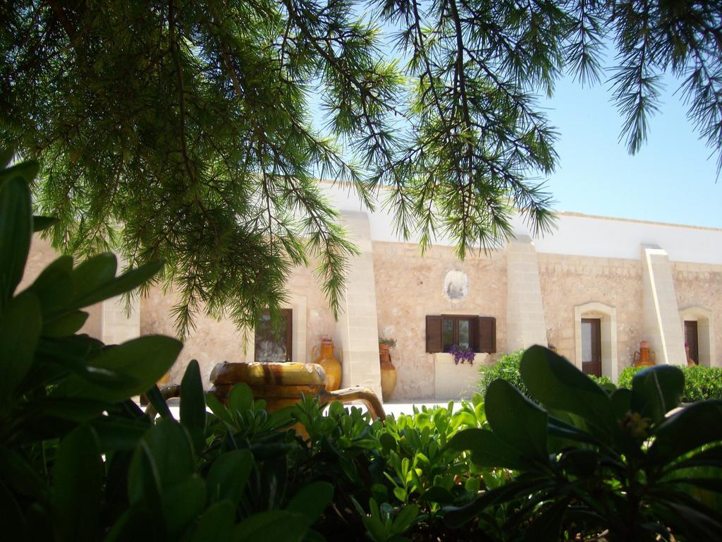 Masseria Nuova Guest House San Marzano di San Giuseppe ภายนอก รูปภาพ