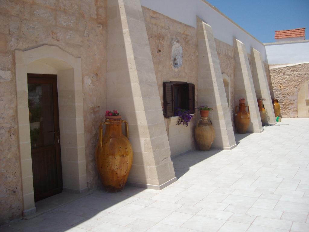 Masseria Nuova Guest House San Marzano di San Giuseppe ภายนอก รูปภาพ