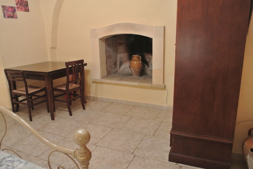 Masseria Nuova Guest House San Marzano di San Giuseppe ภายนอก รูปภาพ